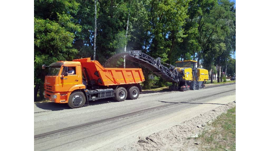 В Стародубе начался капремонт дороги по центральной улице Семашко