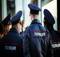 В Брянске полицейские задержали троих курьеров телефонных мошенников
