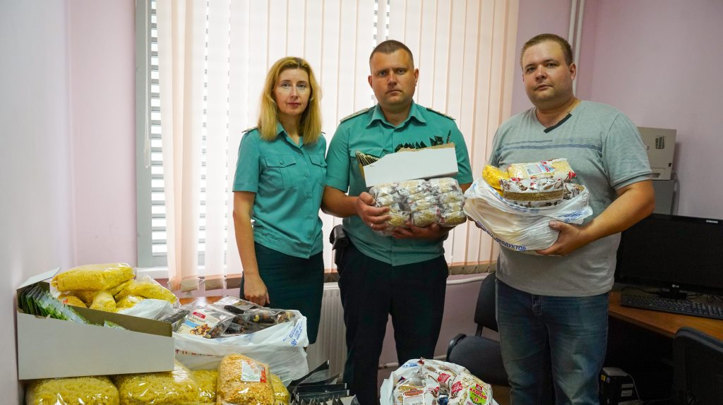 Брянские таможенники передали 300 кг продуктов для изготовления спецпитания для бойцов СВО