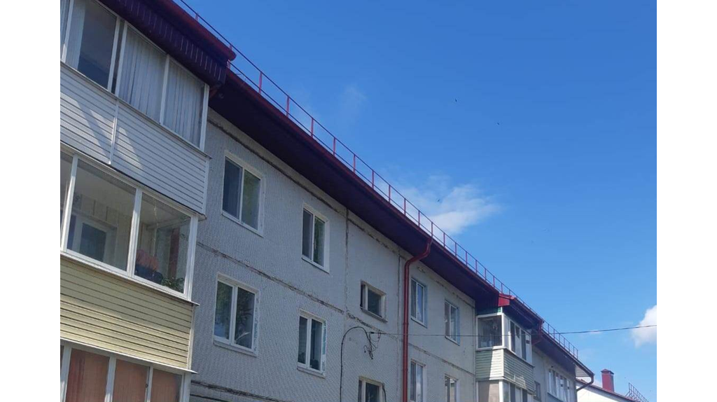В брянской Добруни капитально отремонтировали три крыши