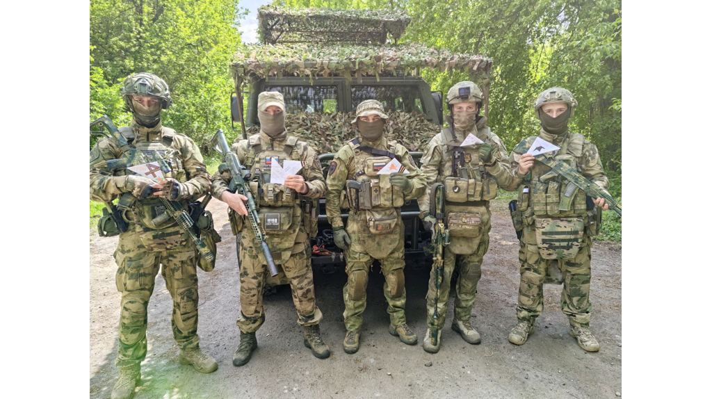 Школьники Брянской области написали письма росгвардейцам на приграничье