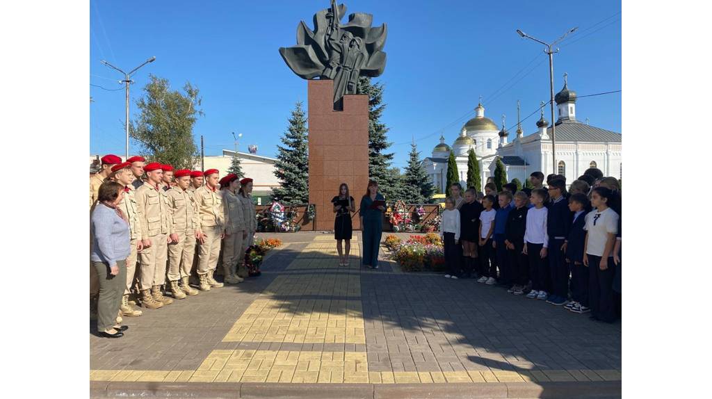 В Мглине состоялся автопробег «Склоняя головы – мы помним!»