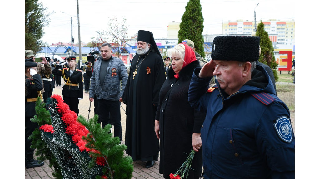 В Брянске открыли мемориальный комплекс погибшим воинам в зоне СВО