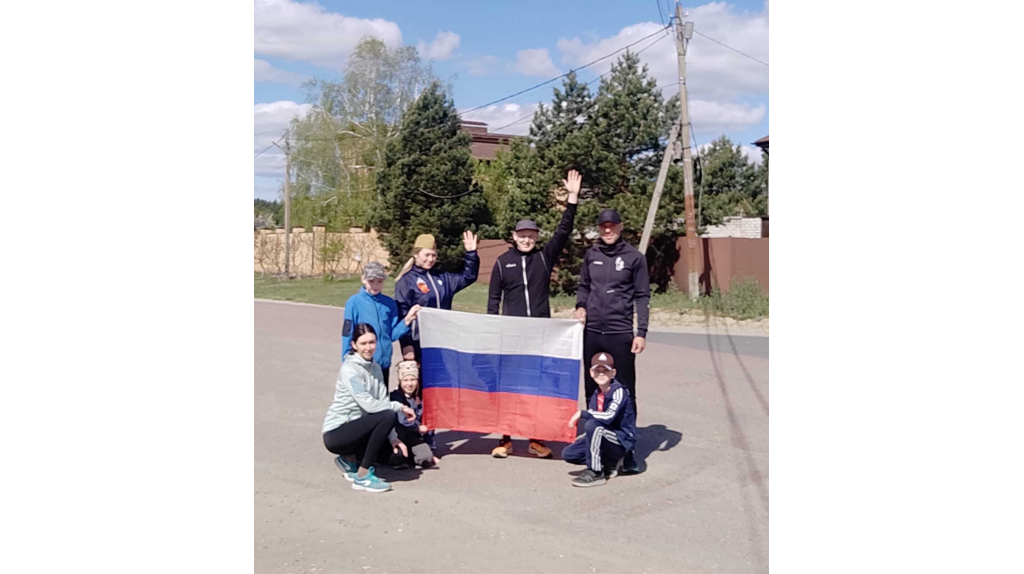В Сельцо Международный день семьи отметили велокроссом
