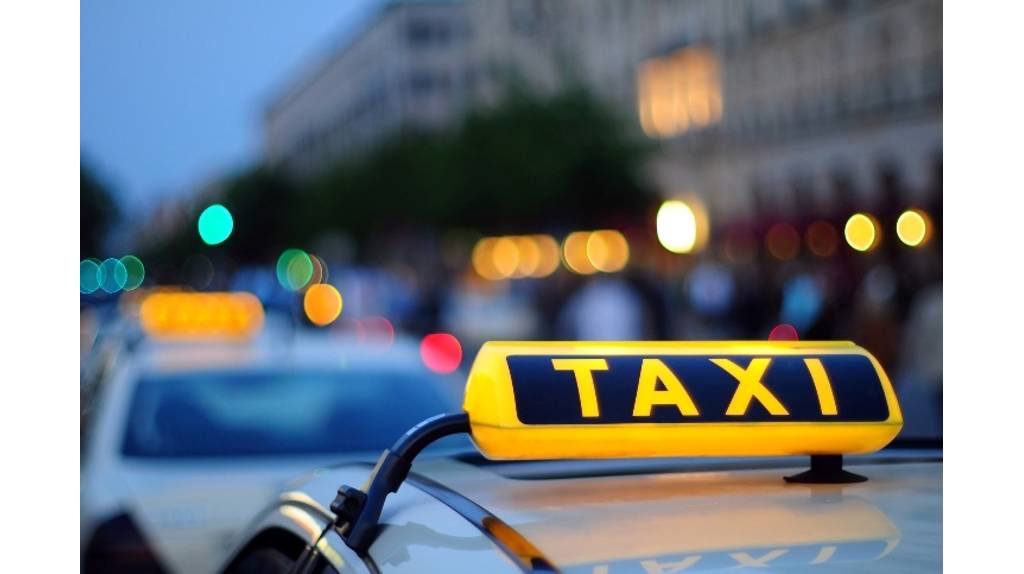 В Брянске на нарушениях ПДД попались шесть таксистов
