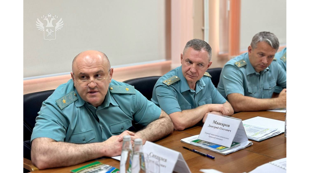 В Брянскую область прибыл руководитель ФТС России Валерий Пикалёв
