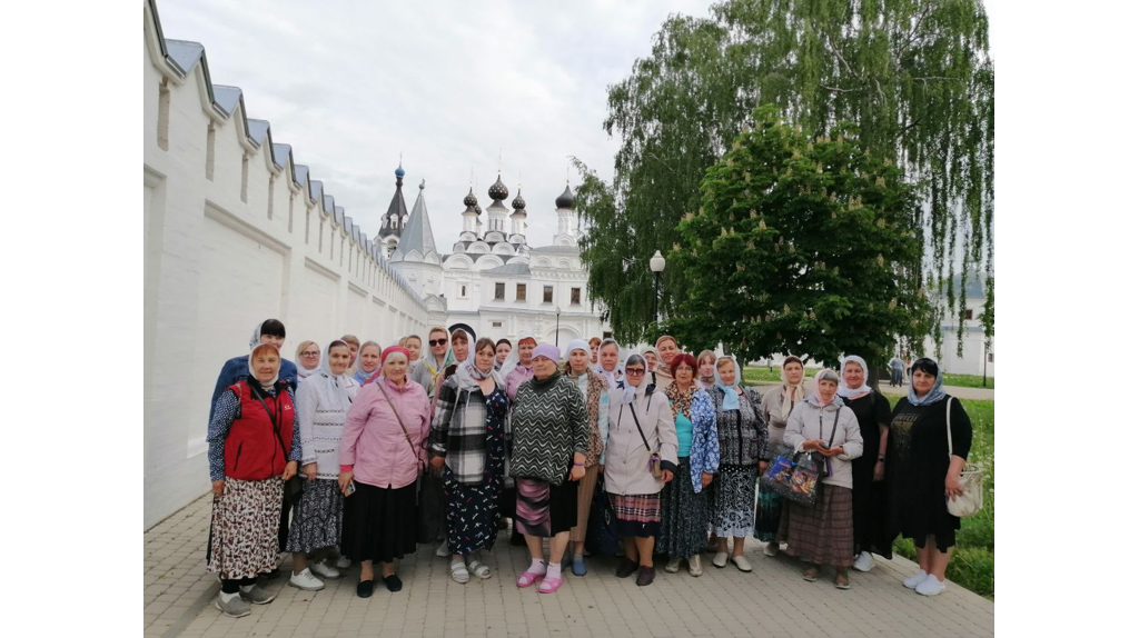 Брянские паломники посетили святыни Владимирской и Нижегородской митрополий
