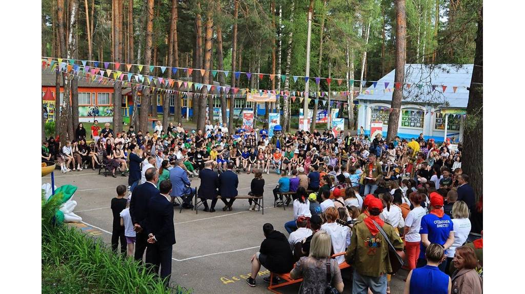 Юные жители Брянки смогут отдохнуть в летних лагерях Брянской области 