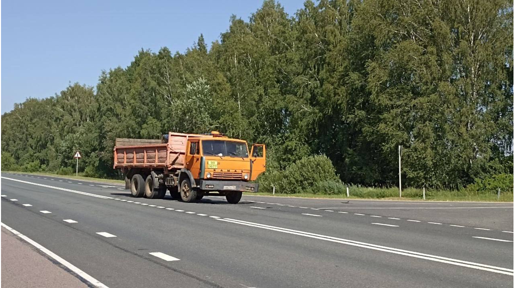 Водитель-лихач маршрутки Клинцы-Брянск подставился под КАМАЗ