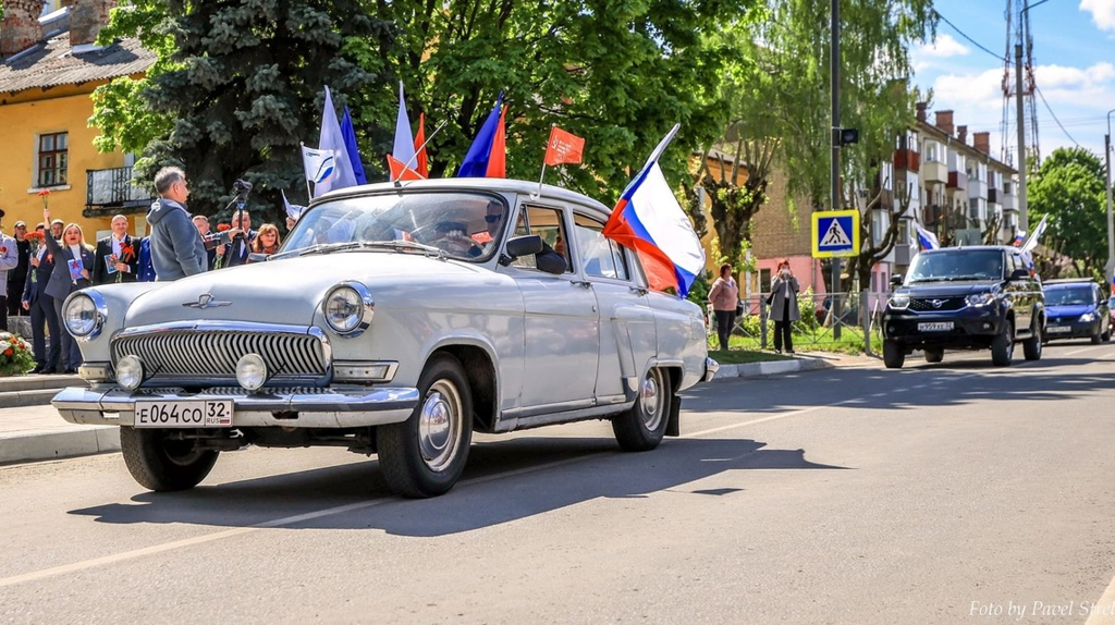 В Фокинском районе Брянска состоялся масштабный автопробег