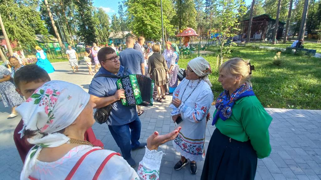 В Жуковке устроили семейный праздник с дегустацией домашних разносолов