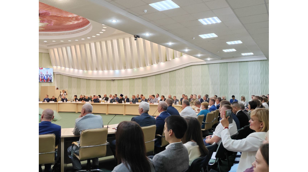 Состоялось торжественное собрание в честь дня образования Брянской области