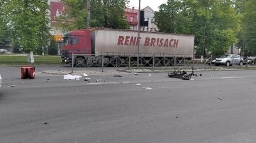 В Брянске после ДТП водитель электровелосипеда попал в реанимацию