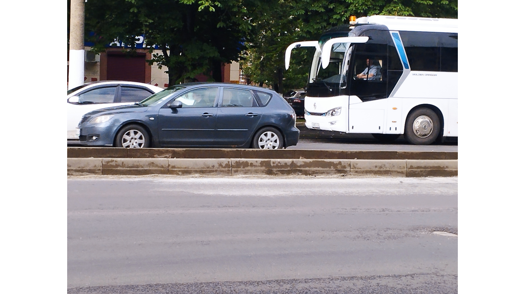 В Брянске продолжается капремонт участка проспекта Московского