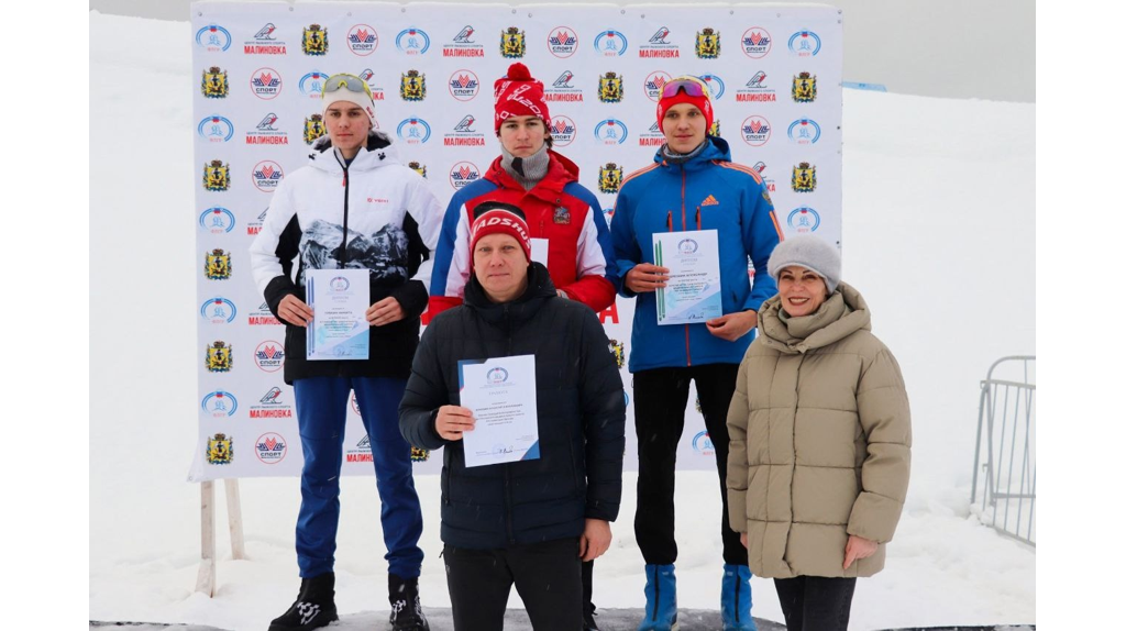 Брянский лыжник Никита Трякин выиграл серебро на юниорском первенстве ЦФО