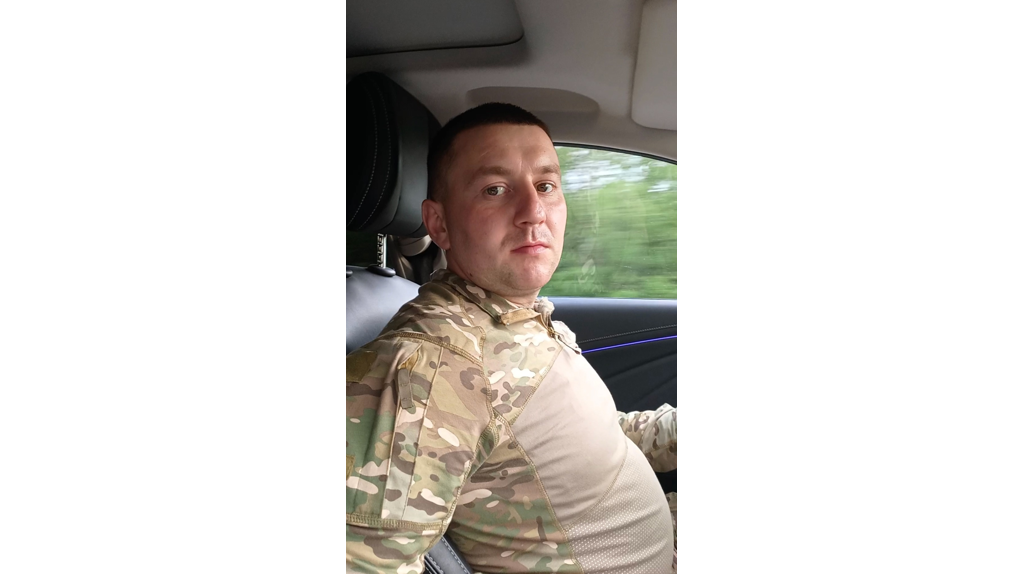 Суражский район прощается с погибшим в зоне СВО Олегом Янченко