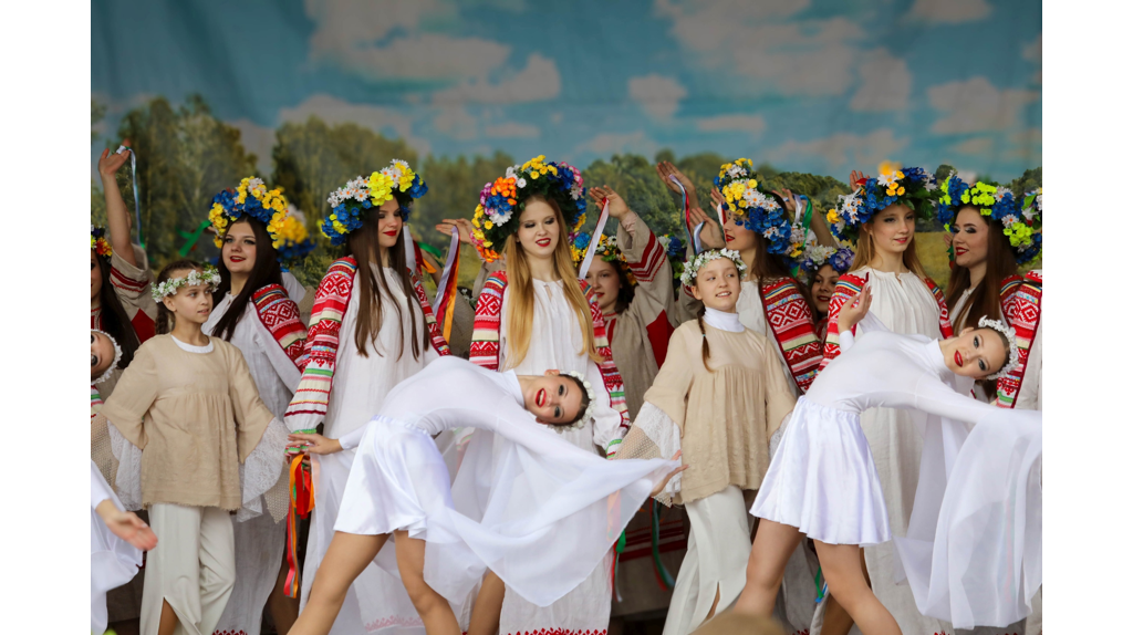 В Клинцах прошел фестиваль традиционной культуры «Березовые косы Брянщины»