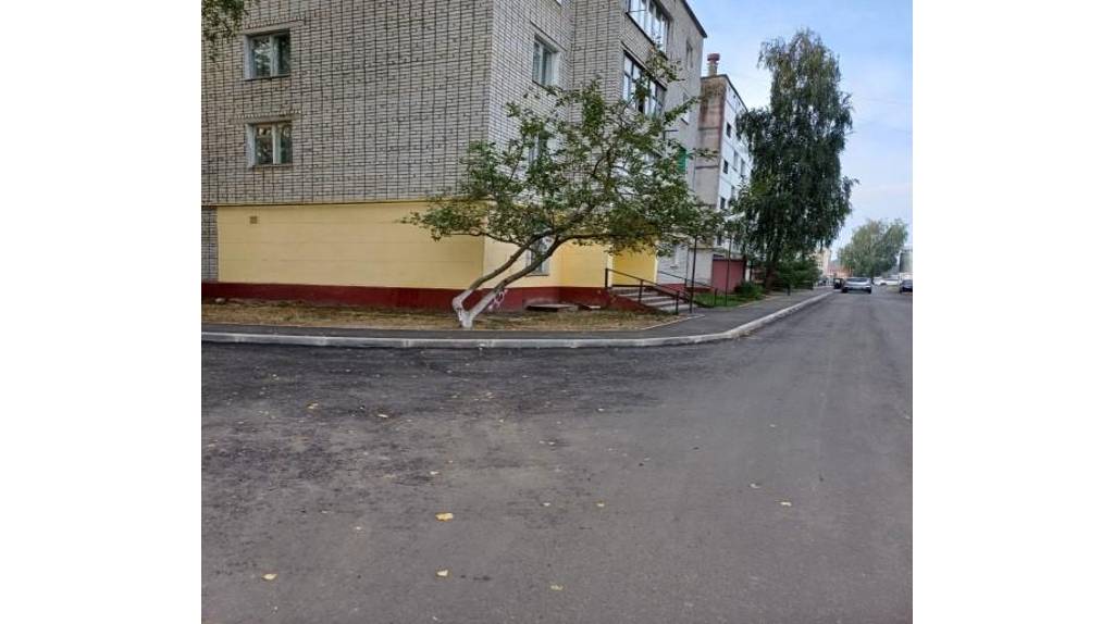В Клинцах благодаря гражданской активности благоустроили дворы по улице Союзной