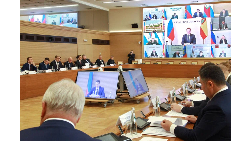 Брянский губернатор доложил полпреду президента в ЦФО о поддержке участников СВО