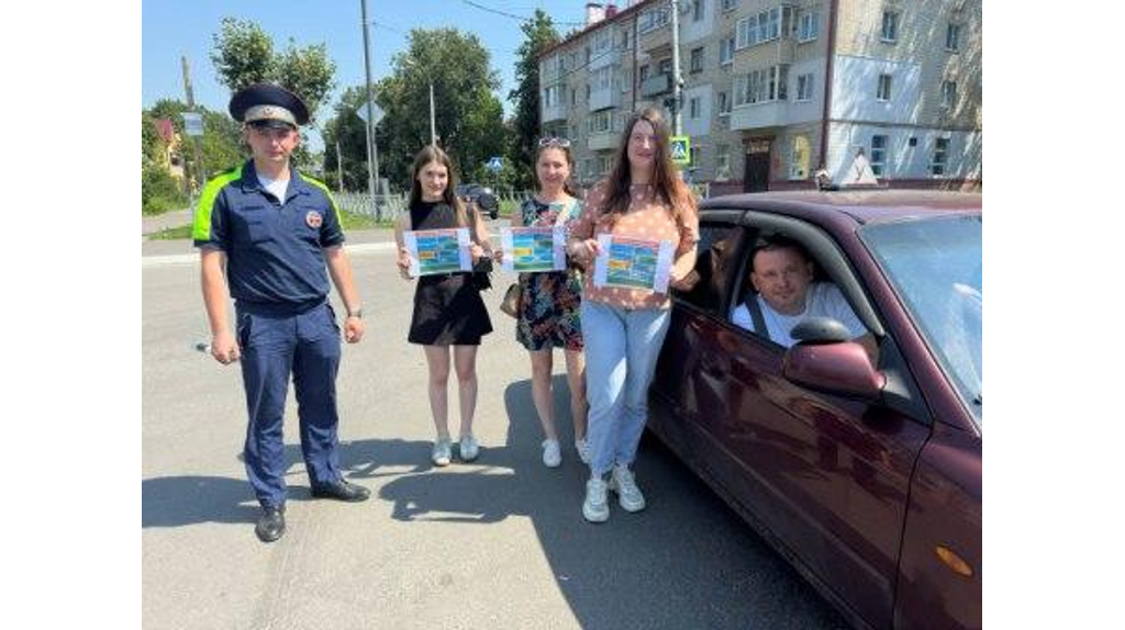 В Брянске инспекторы ДПС проверили молодых водителей