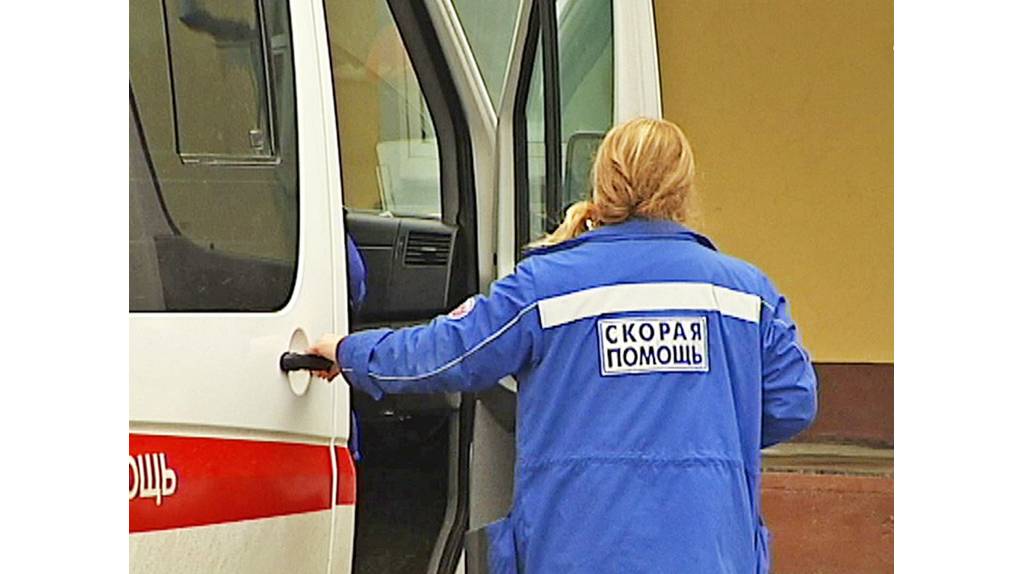 На брянской трассе автомобиль «ГАЗ» протаранил Iveco: пострадала 18-летняя девушка