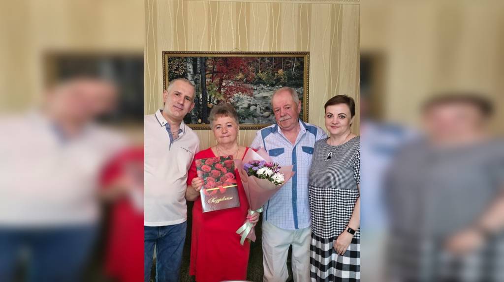 Супруги Богдановы из Унечского района отметили сапфировую свадьбу