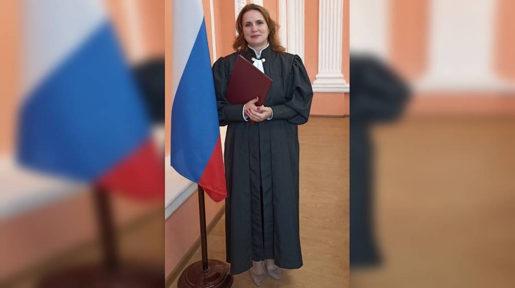 В Брянске принесла присягу мировой судья Екатерина Пашкова
