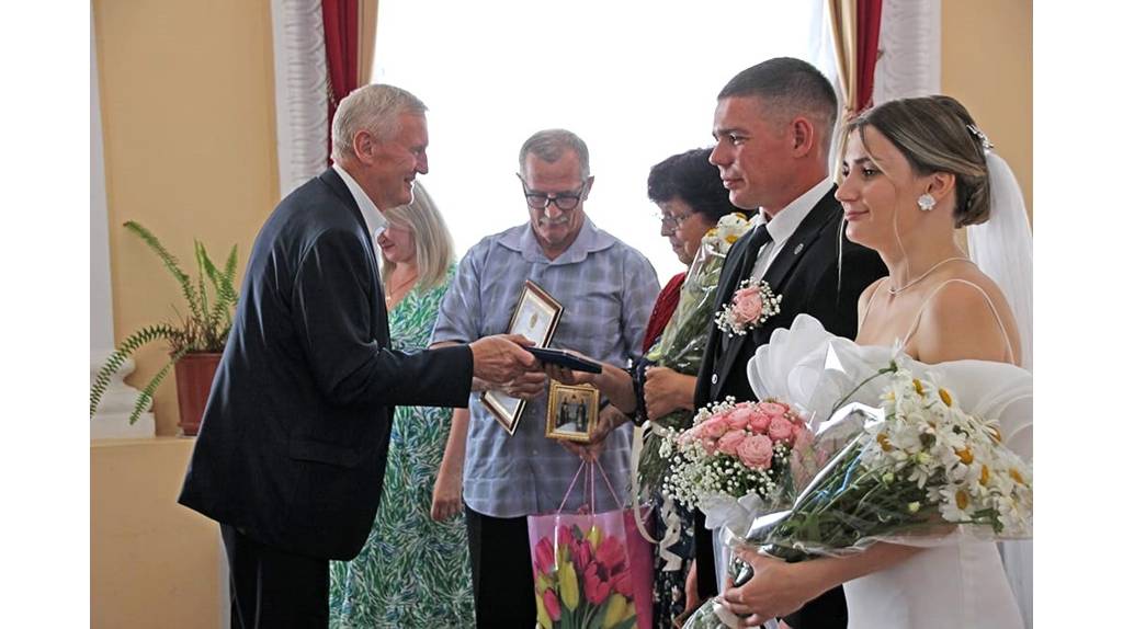 В Почепском районе Брянской области чествовали «золотые» семьи
