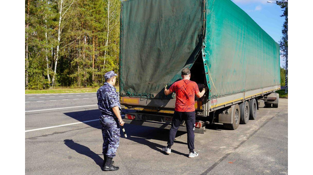 Из Брянской области пытались вывезти в Белоруссию 25 тонн пшеницы