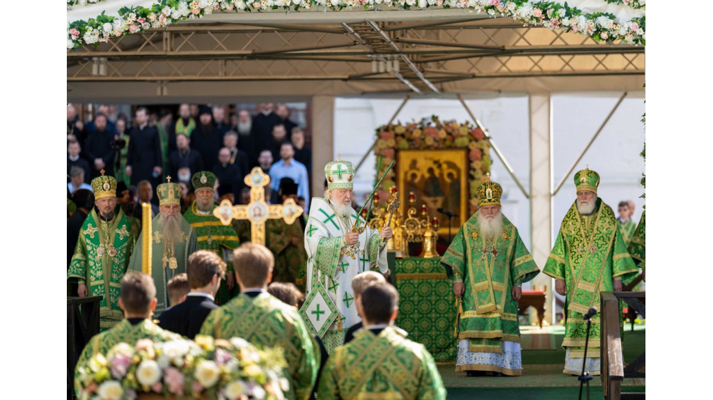Брянские паломники посетили святыни Сергиево-Посадской епархии