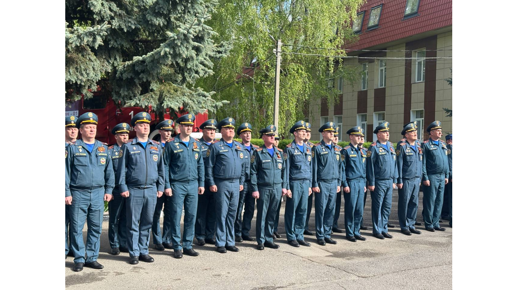 В Брянске отметили 376-годовщину пожарной охраны России