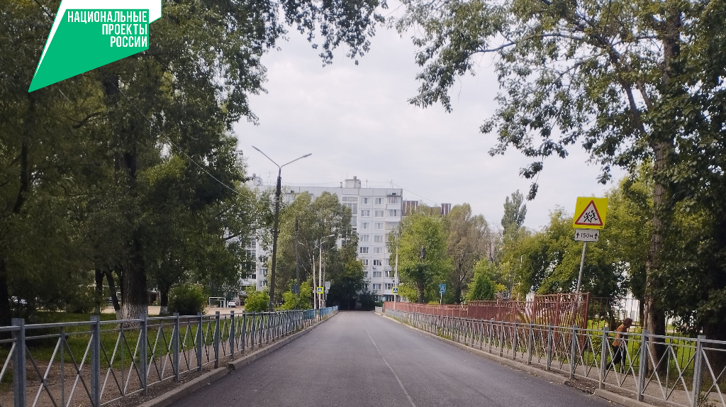 В Брянске на улице Киевской ремонтируют теплотрассу