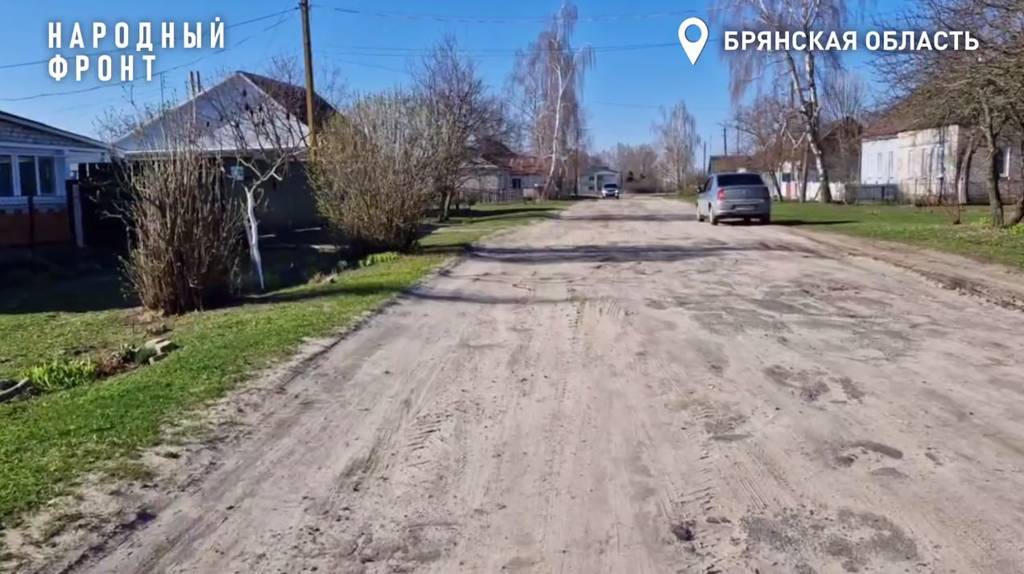 В брянское село Бересток начала заезжать автолавка