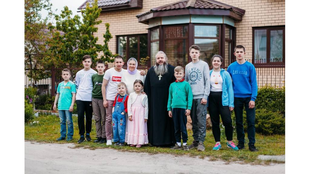 Брянская семья Ляпченковых победила в конкурсе «Семья Года»