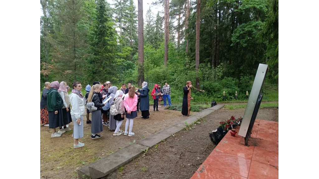 В Брянске для детей реабилитационного центра «Озёрный» совершили Божественную литургию