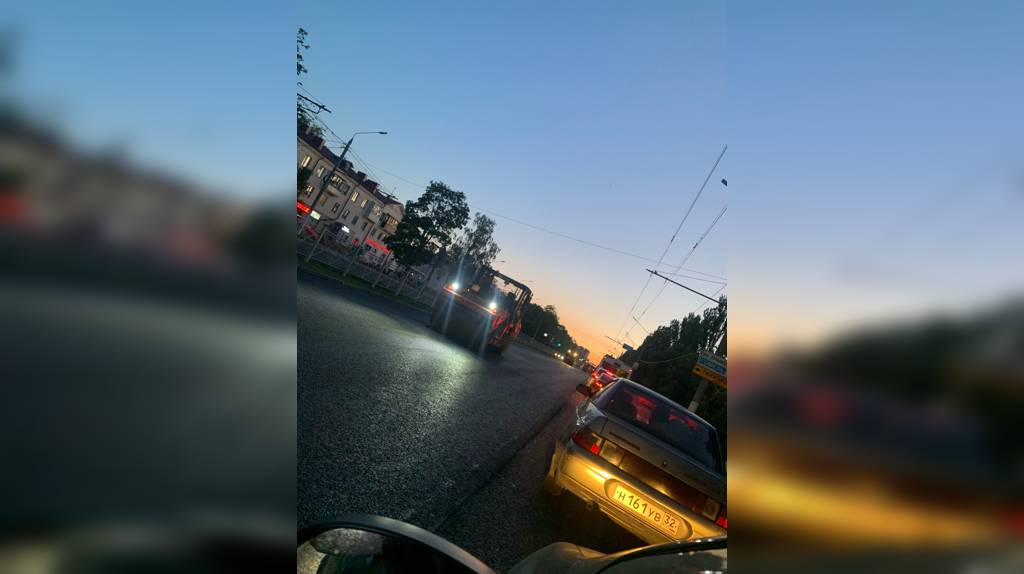В Брянске на проспекте Московском образовалась гигантская пробка