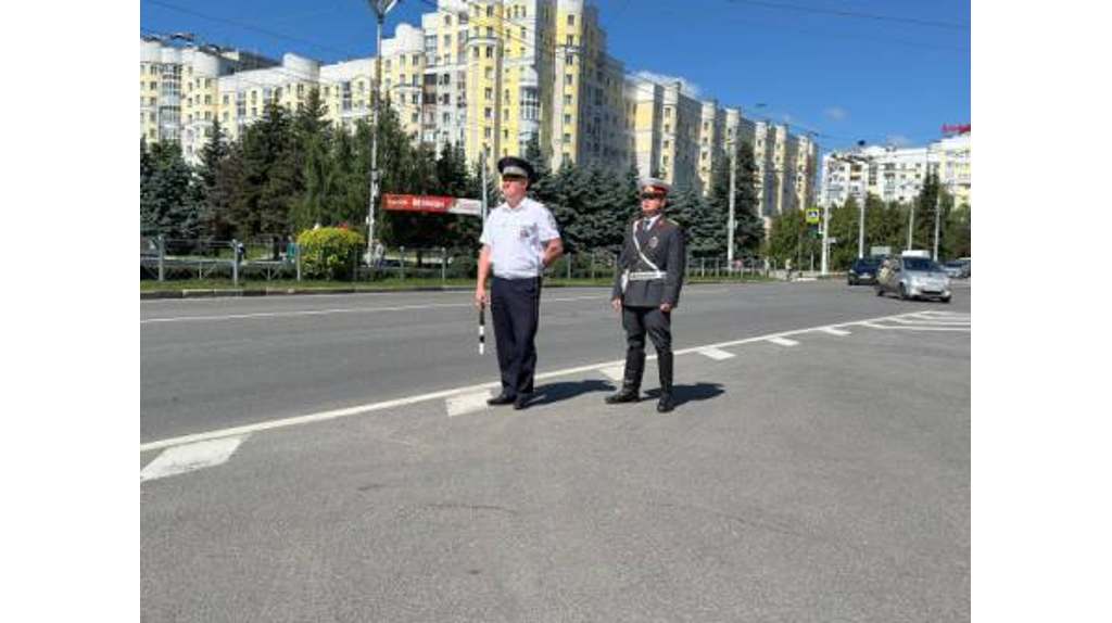 На дороги Брянска 3 июля вышел смешанный патруль милиции-полиции