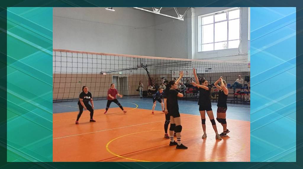 В Жуковке состоялся волейбольный турнир