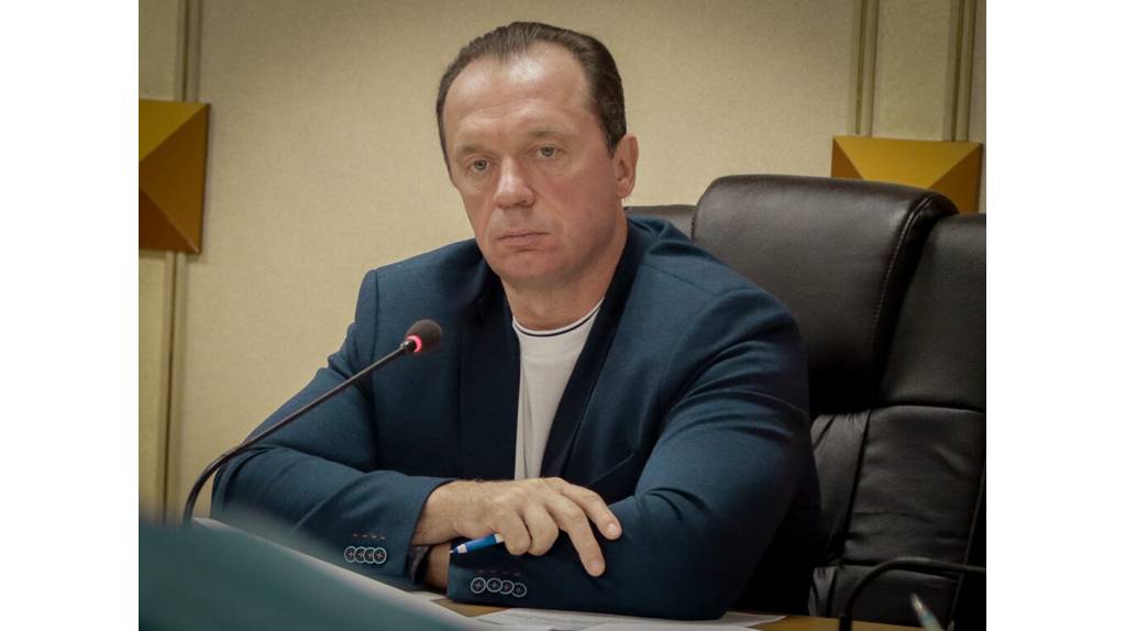 Водитель троллейбуса получила обещанную вице-мэром Брянска Антошиным путевку