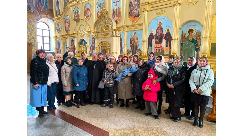 Брянские семьи бойцов СВО побывали в Свенском Успенском мужском монастыре