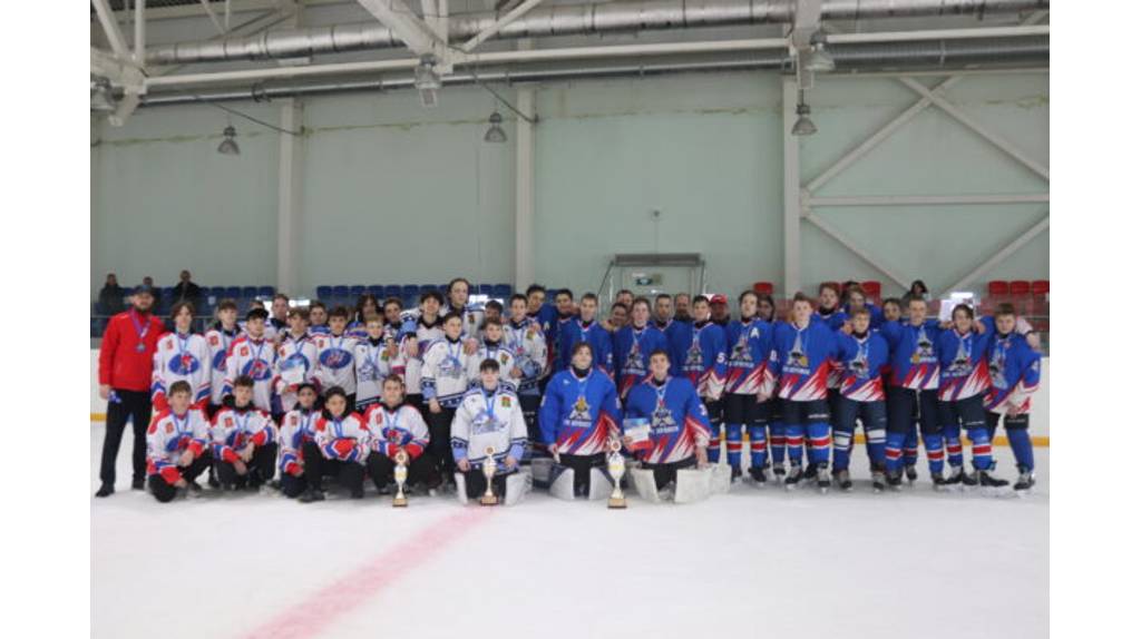 Обладателями Кубка губернатора - 2024 среди юношей стали хоккеисты СК «Брянск»  