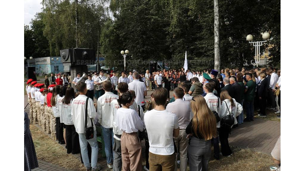 В Брянске капитально отремонтируют мемориальный комплекс «Лесные сараи»