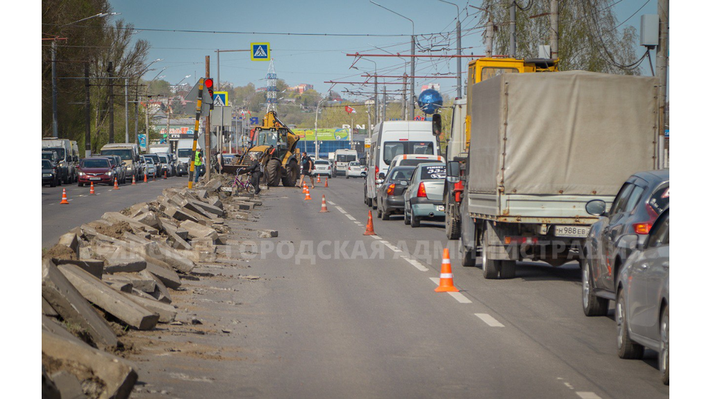 В Брянске начали расширять Московский проспект