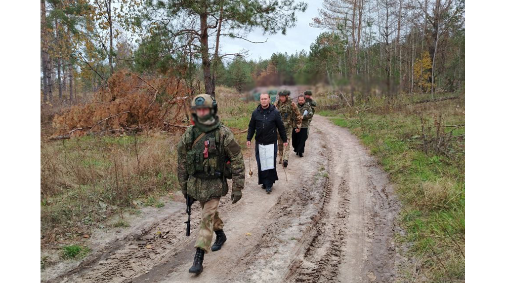 Священники Брянской епархии посетили военнослужащих в приграничной зоне СВО