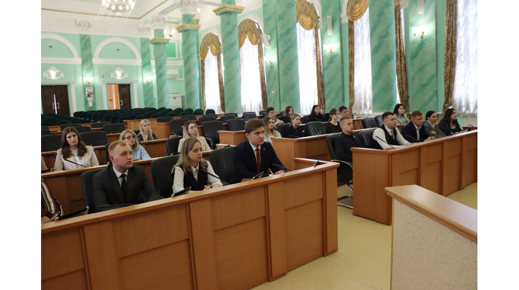 Состоялось очередное заседание Молодежного парламента Брянской области