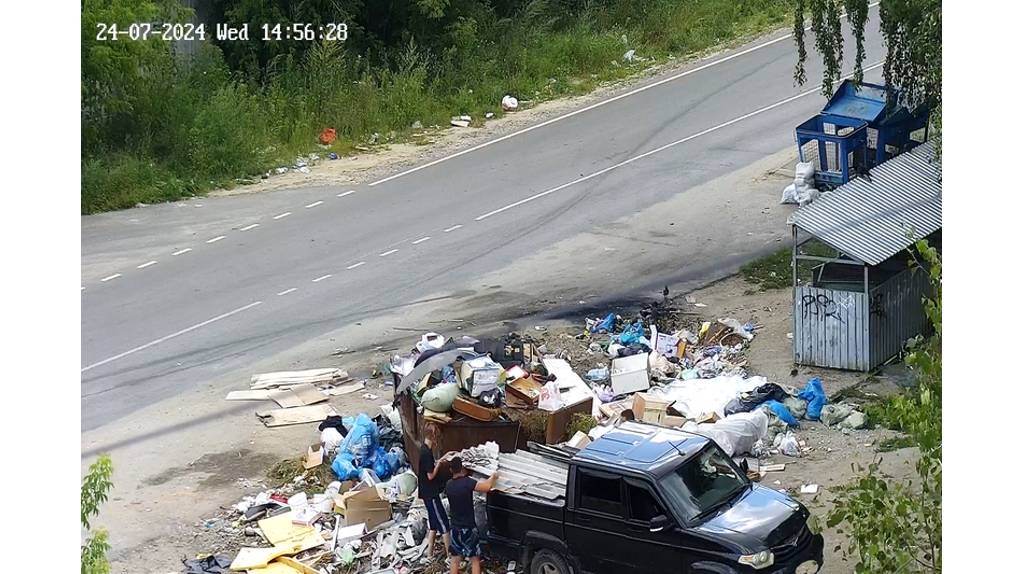 Несознательные брянцы продолжают устраивать свалки из строительного мусора