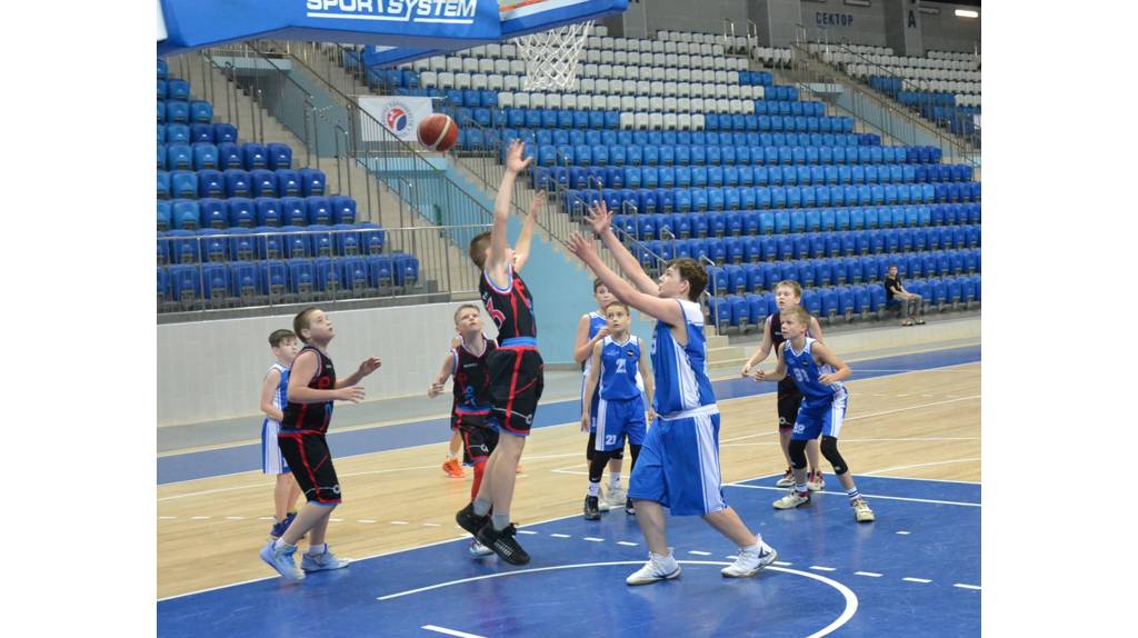 Баскетболисты из Белгорода выиграли в Брянске первенство Дворца единоборств