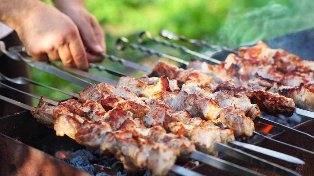 В Брянске 40% компаний запланировали летние корпоративы