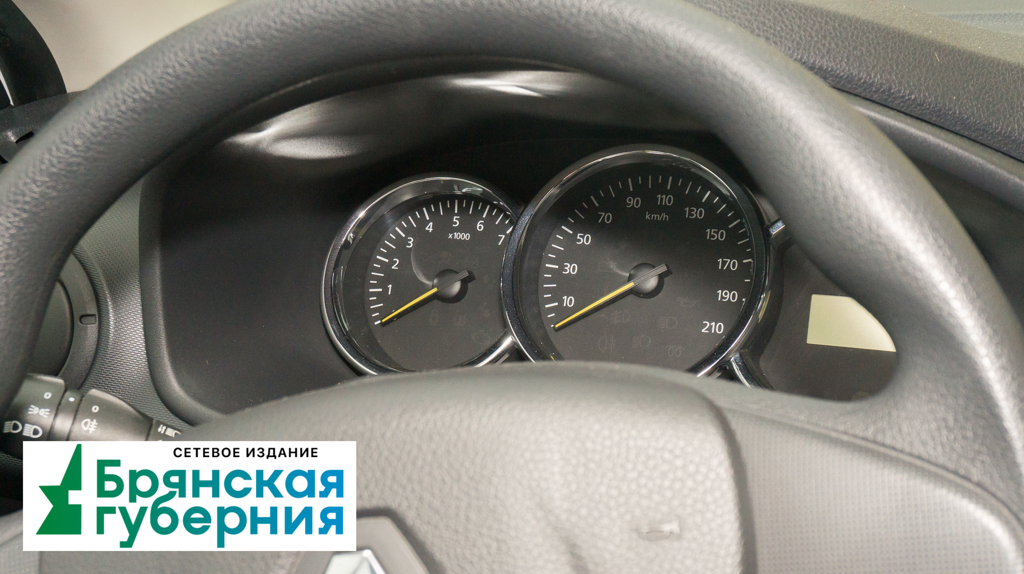 В Брянске пассажир обманул таксиста на 3,5 тысячи рублей