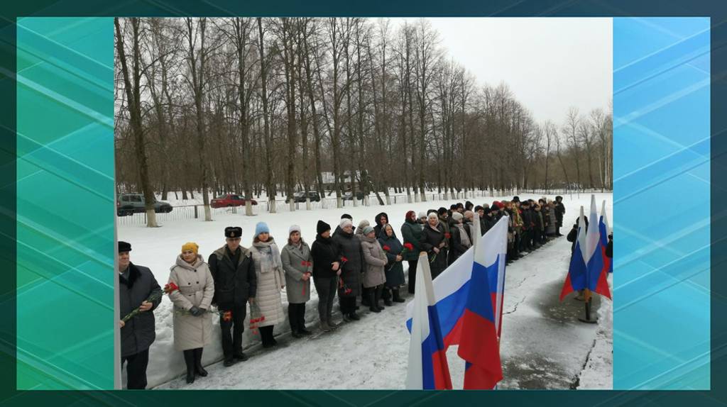 В Брасовском районе Брянской области увековечили память героя СВО Николая Зайцева